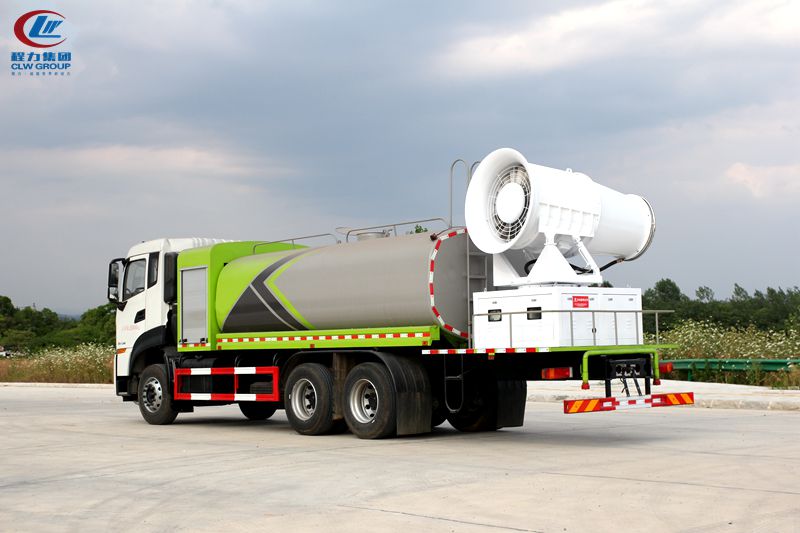 高端东风天龙大型抑尘车