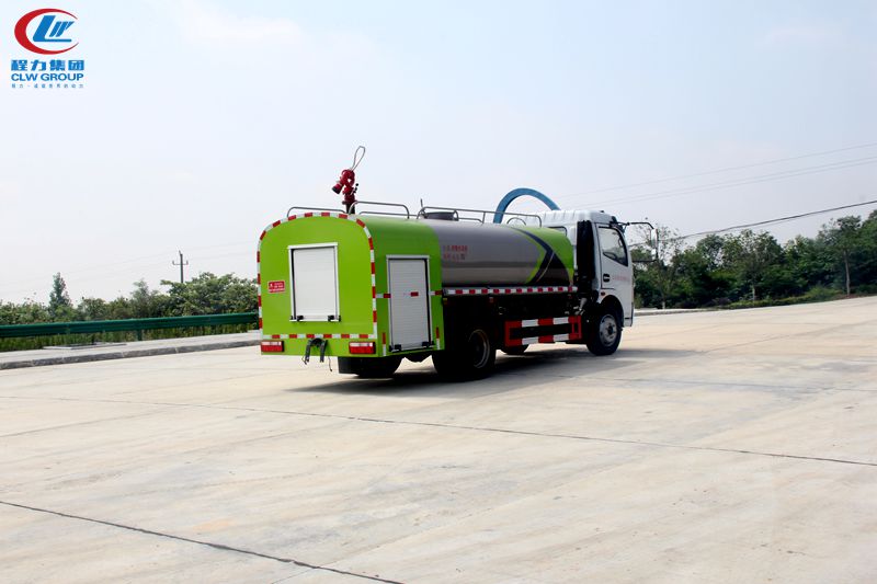 消防洒水车