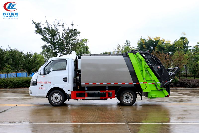 国六东风途逸蓝牌压缩垃圾车